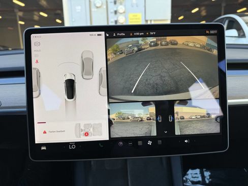 Used 2021 Tesla Model 3 Standard Range Plus image 27