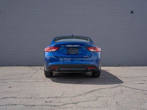 Used 2016 Chrysler 200 C FWD image 6