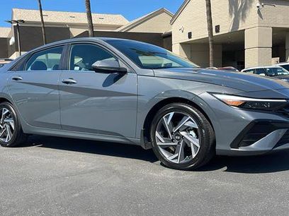 Used 2025 Hyundai Elantra SEL