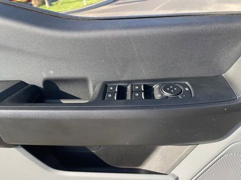 New 2026 Ford F250 XL w/ XL Chrome Package image 17