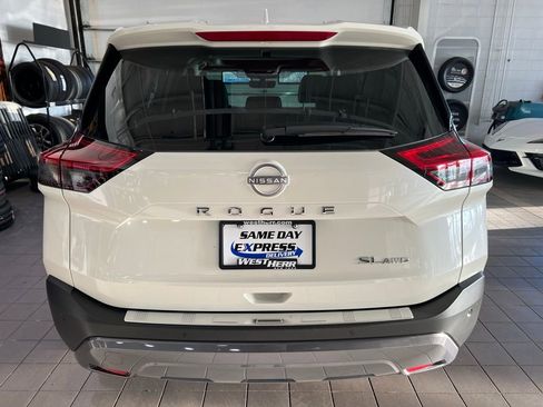 Used 2023 Nissan Rogue SL image 9