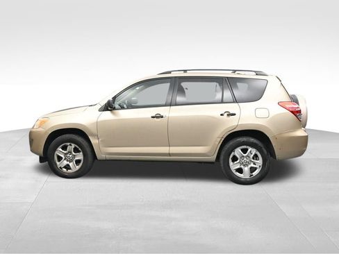 Used 2011 Toyota RAV4 2WD w/ Base L4 Extra Value Pkg image 2