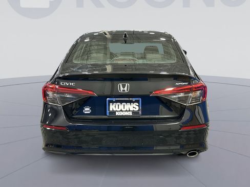 Used 2022 Honda Civic Sport image 5