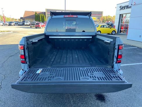 Used 2024 Nissan Frontier PRO-4X w/ Pro Convenience Package image 17