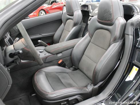 Used 2012 Chevrolet Corvette Grand Sport w/ 3LT Preferred Equipment Group RWD image 37