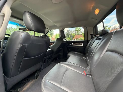 Used 2011 RAM 1500 Laramie AWD/4WD image 18