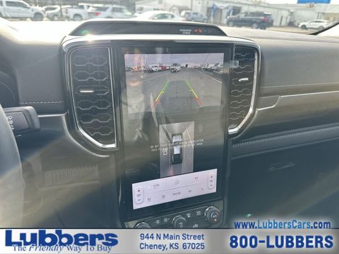 Used 2025 Ford Ranger Lariat w/ FX4 Off-Road Package image 17
