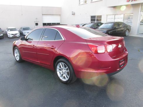 Used 2014 Chevrolet Malibu LT FWD image 6