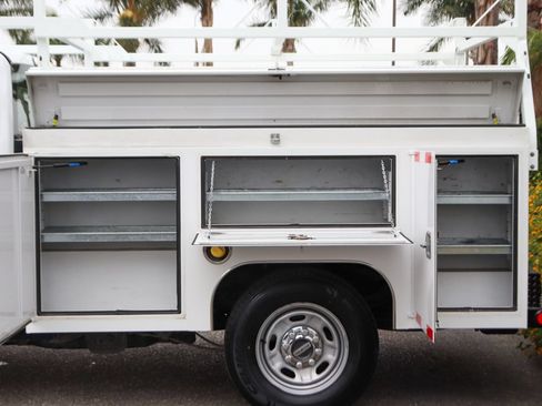 Used 2019 Ford F250 XL w/ XL Value Package RWD image 6