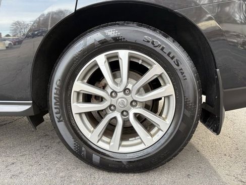 Used 2016 Nissan Pathfinder S image 14