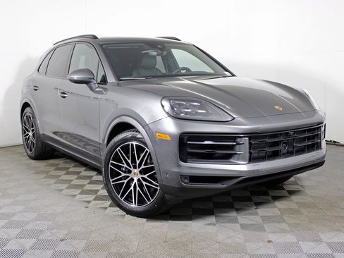 New 2026 Porsche Cayenne image 9