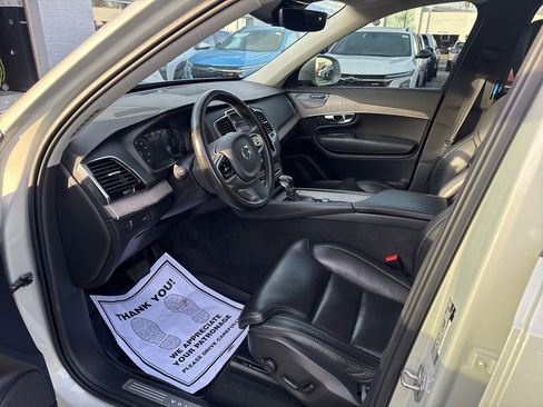 Used 2021 Volvo XC90 T6 Inscription w/ Protection Package Premier image 17