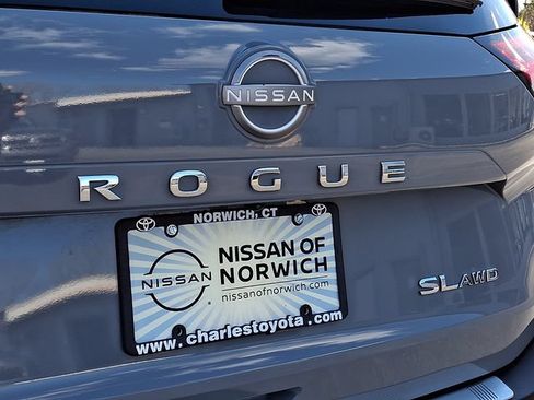 Certified 2023 Nissan Rogue SL w/ SL Premium Package AWD/4WD image 31