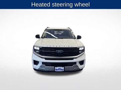 Certified 2025 Ford Expedition Platinum AWD/4WD image 9