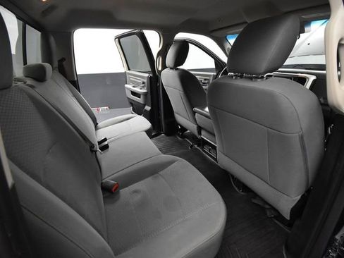 Used 2017 RAM 1500 Classic SLT image 35