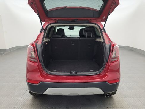 Used 2019 Buick Encore Essence image 29