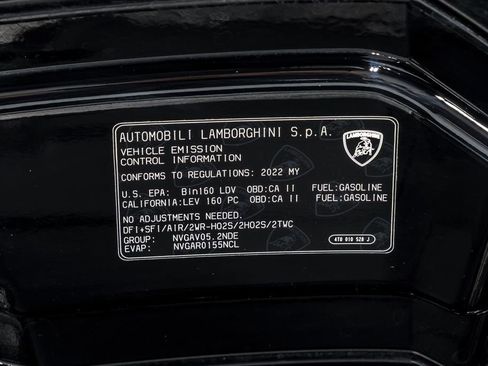 Used 2022 Lamborghini Huracan EVO RWD image 62