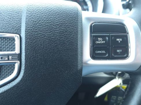 Used 2017 Dodge Grand Caravan GT FWD image 31