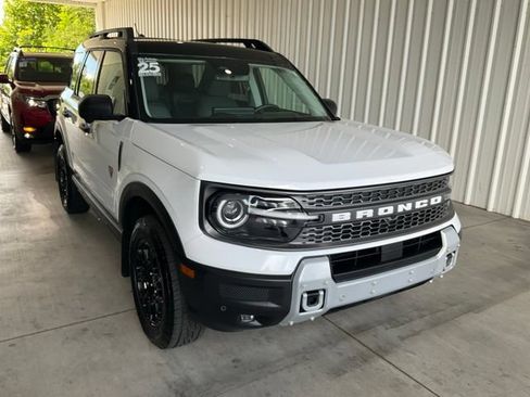 Used 2025 Ford Bronco Sport Badlands w/ Badlands Tech Package AWD/4WD image 26