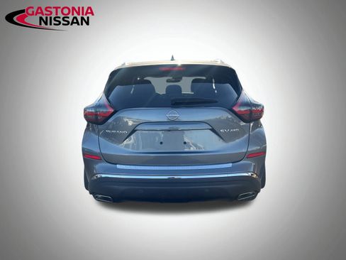 Used 2024 Nissan Murano SV image 11