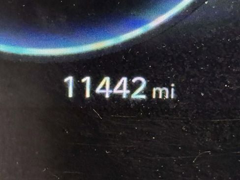 Used 2024 Hyundai Elantra SEL image 37