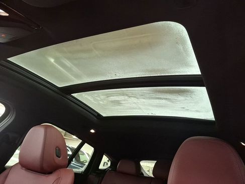 Used 2023 BMW X4 xDrive30i w/ Premium Package image 11