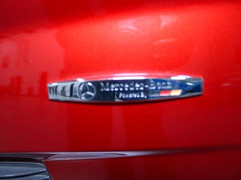 Used 2005 Chrysler Crossfire Limited image 18