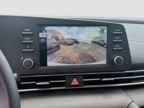 New 2026 Hyundai Elantra SE FWD image 11