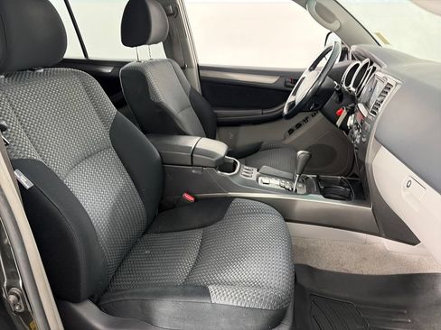 Used 2007 Toyota 4Runner Sport AWD/4WD image 29