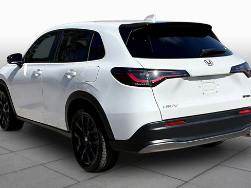 Used 2023 Honda HR-V Sport image 12