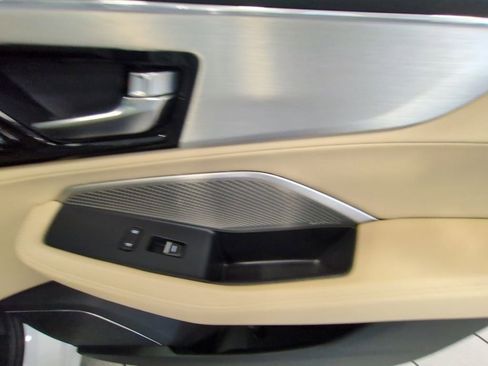 Used 2024 Acura MDX FWD w/ Technology Package image 26