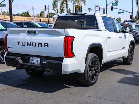 Used 2024 Toyota Tundra Limited AWD/4WD image 25