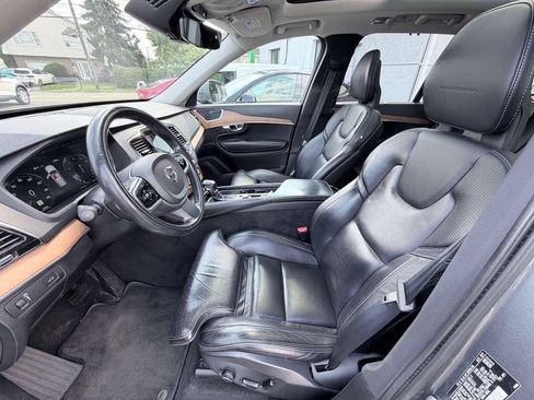 Used 2018 Volvo XC90 T6 Inscription w/ Convenience Package AWD/4WD image 13