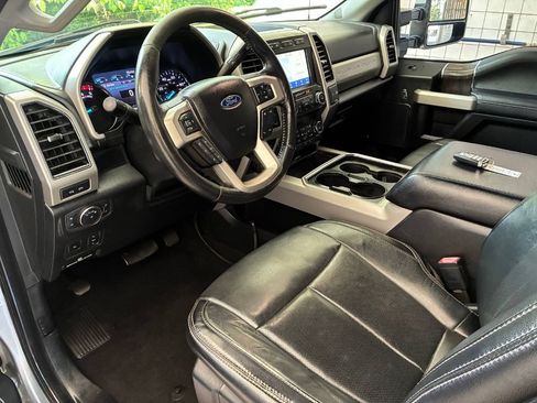 Used 2020 Ford F350 Lariat w/ Lariat Ultimate Package AWD/4WD image 10
