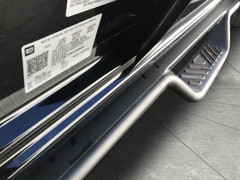 Used 2024 Chevrolet Silverado 2500 LT image 28