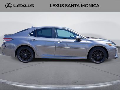 Used 2019 Toyota Camry SE w/ Convenience Package
