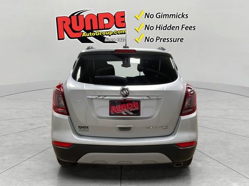 Used 2020 Buick Encore Preferred w/ Safety Package image 4