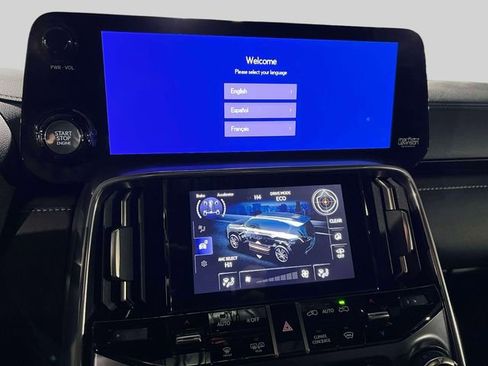 Certified 2024 Lexus LX 600 4WD w/ Appearance Package image 34