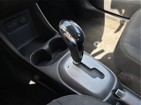 Used 2019 Chevrolet Spark LS FWD image 28