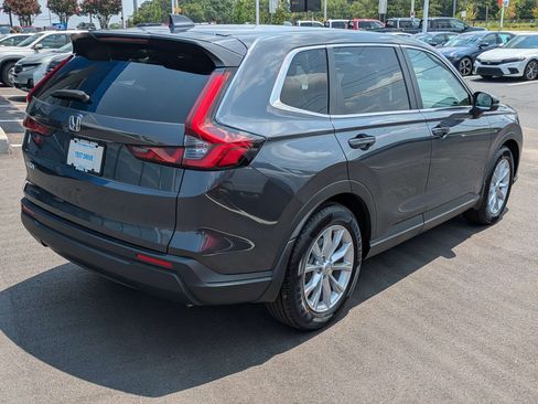 Used 2024 Honda CR-V EX-L image 3
