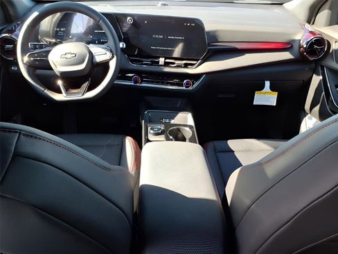 New 2026 Chevrolet Equinox RS image 12