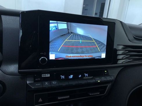 Used 2025 Toyota Camry LE image 20