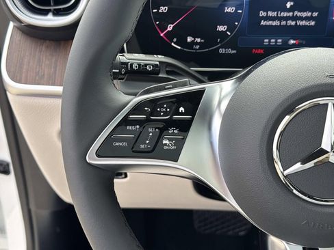 New 2026 Mercedes-Benz GLC 300 image 15