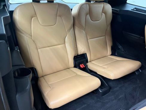Used 2021 Volvo XC90 T8 Inscription w/ Advanced Package AWD/4WD image 23