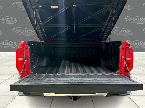 Used 2016 Chevrolet Colorado LT w/ Luxury Package, Chrome image 9