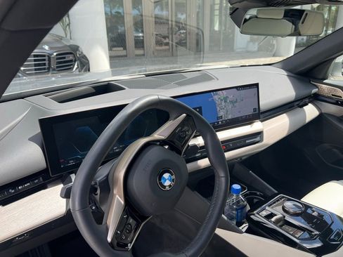 Certified 2024 BMW 530i w/ Premium Package image 13