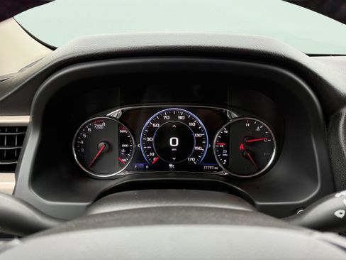 Used 2021 GMC Acadia Denali w/ Denali Technology Package AWD/4WD image 24