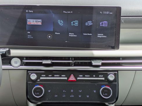 Used 2025 Hyundai Tucson SEL FWD image 22