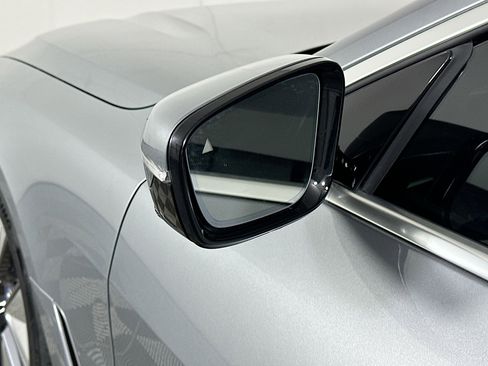 Used 2024 BMW i4 xDrive40i w/ Premium Package AWD/4WD image 16
