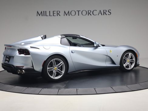 Certified 2022 Ferrari 812 GTS RWD image 8
